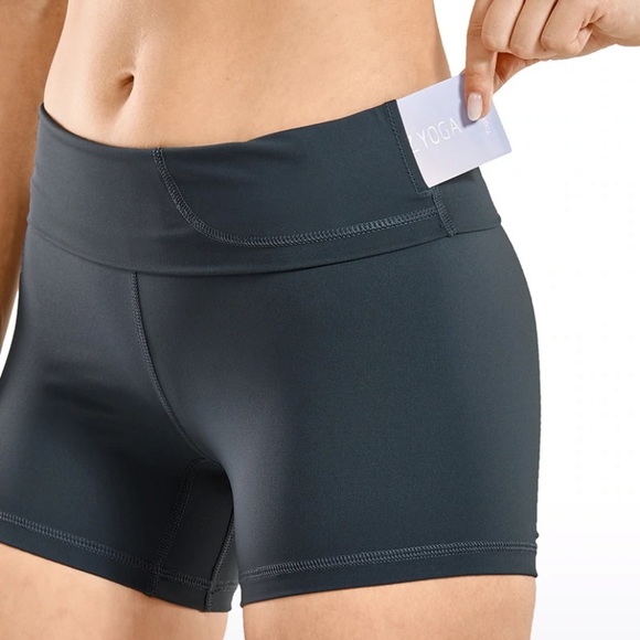 CRZ YOGA Nakedfeel Shorts 4'' Yoga Shorts Size XS(0/2) in Melanite - Picture 3 of 9
